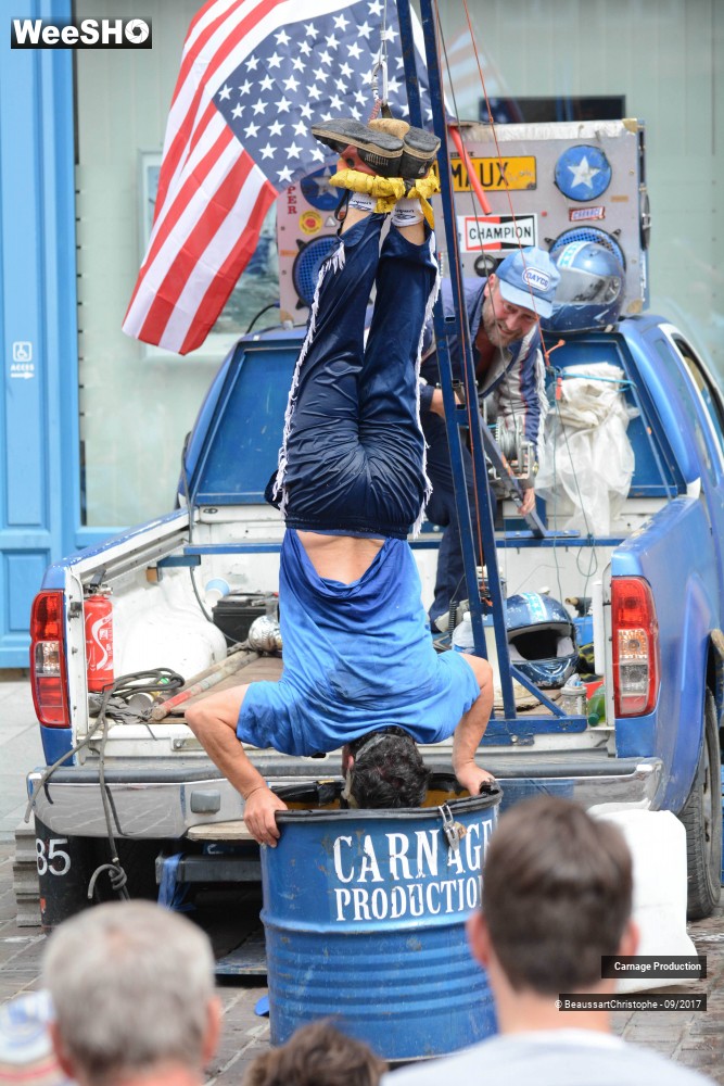 13/28 photos du spectacle Les Demi-Frères Grumaux