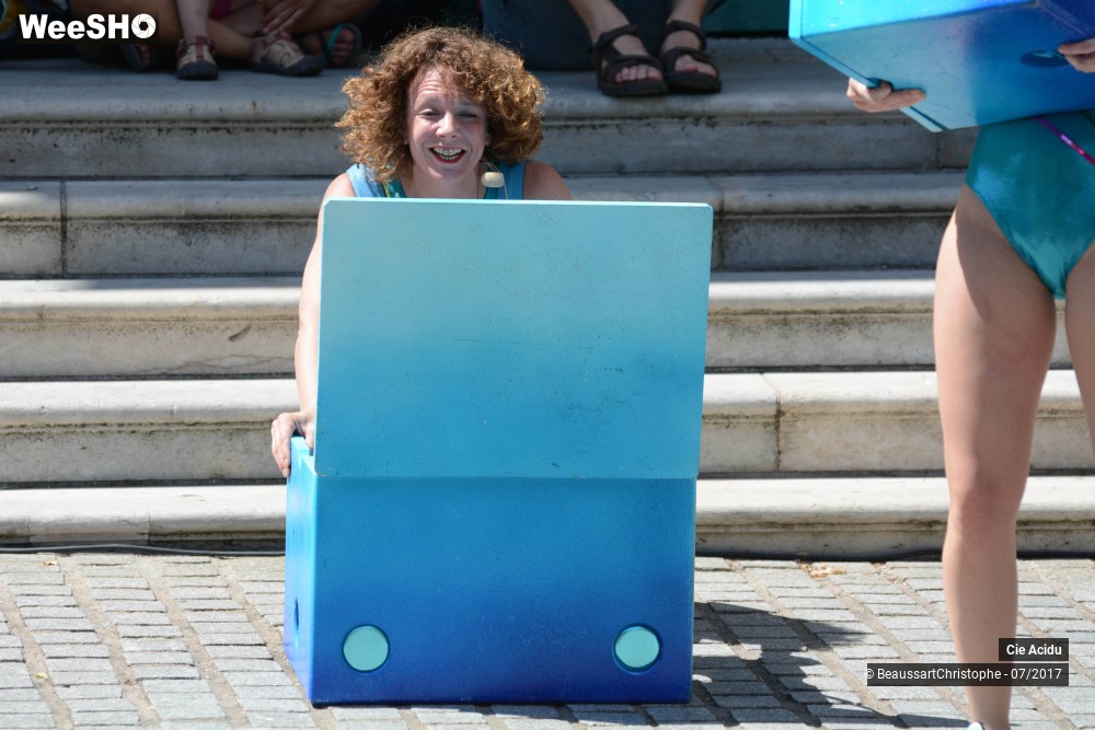 20/47 photos du spectacle Nageuses sur bitume