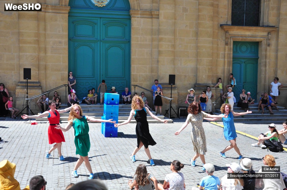 35/47 photos du spectacle Nageuses sur bitume