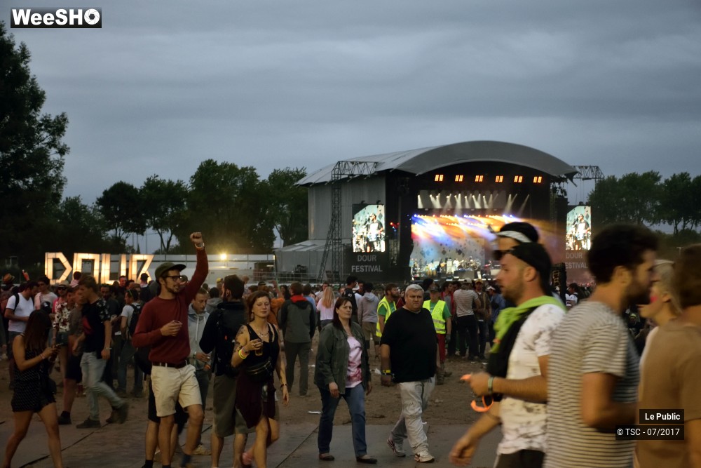 8/17 photos du spectacle Ambiance Dour Festival 2017 Jour 3