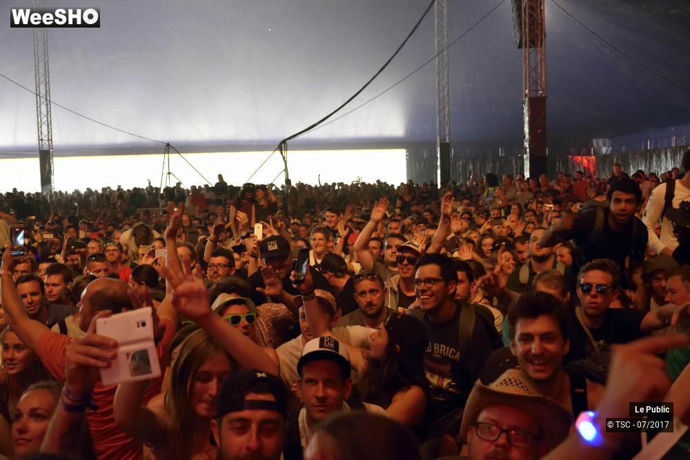 16/17 photos du spectacle Ambiance Dour Festival 2017 Jour 3