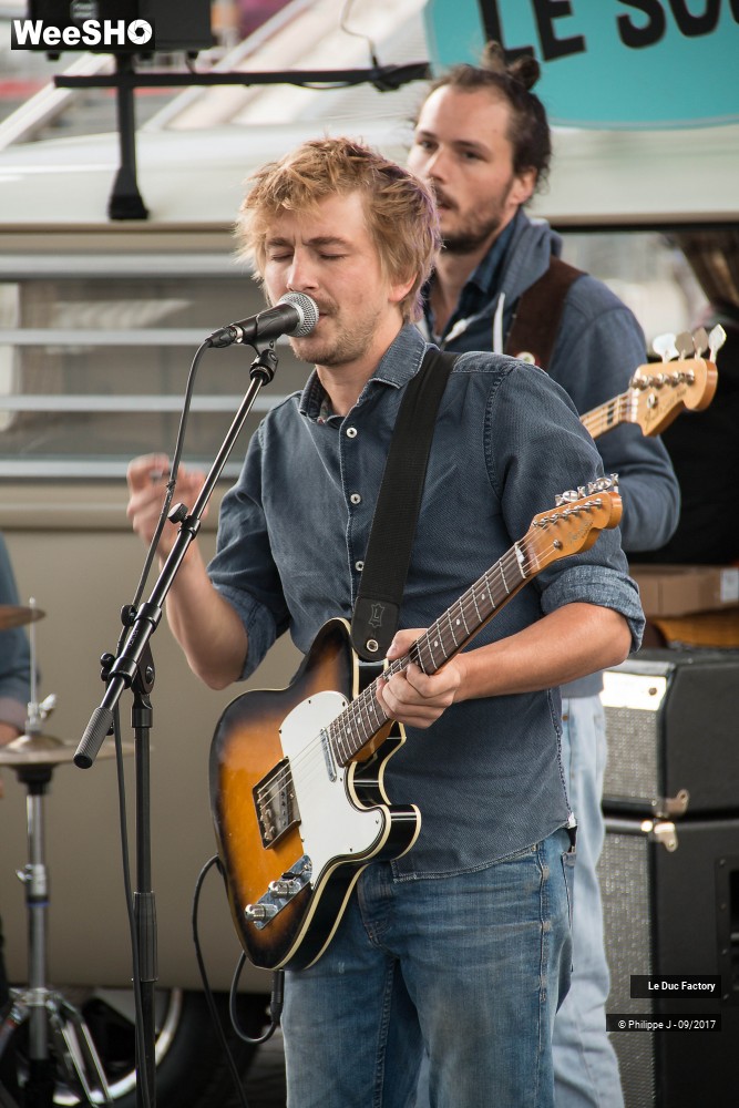 2/10 photos du spectacle Le Duc Factory