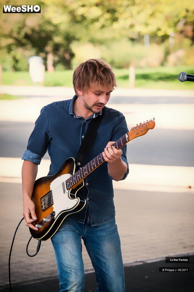 4/10 photos du spectacle Le Duc Factory