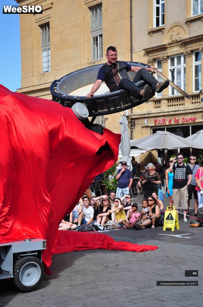 5/30 photos du spectacle Ulik Robotik