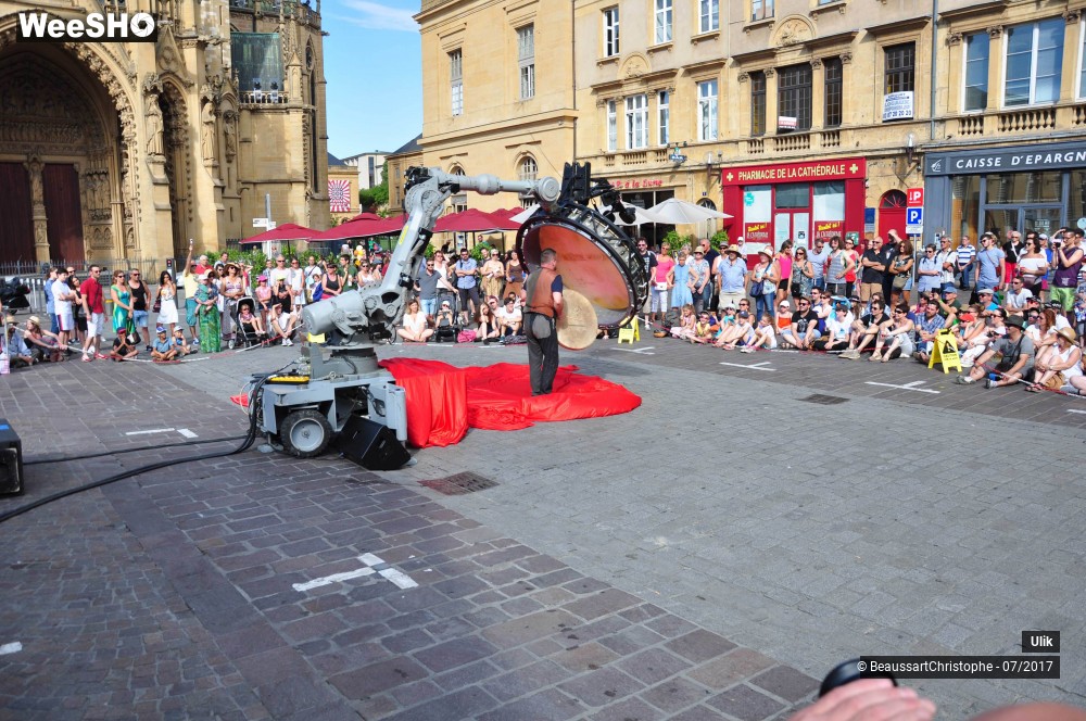 16/30 photos du spectacle Ulik Robotik