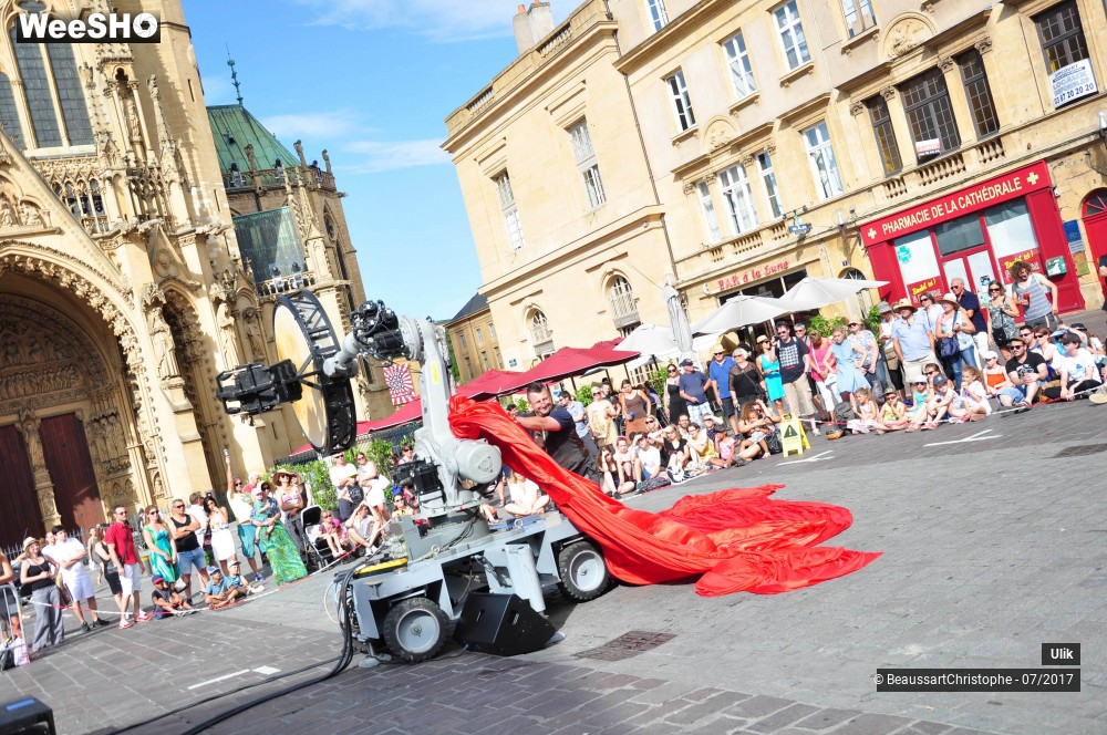 18/30 photos du spectacle Ulik Robotik