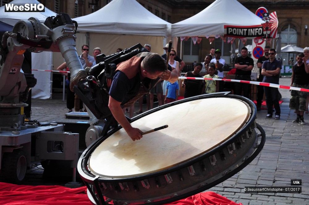 29/30 photos du spectacle Ulik Robotik