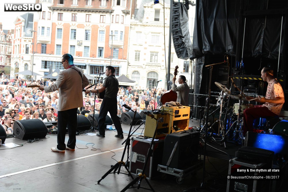 14/28 photos du spectacle Barny & the rhythm all stars