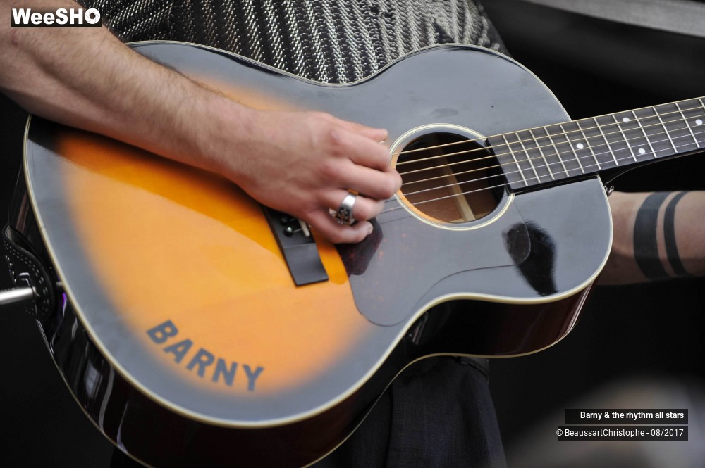 15/28 photos du spectacle Barny & the rhythm all stars
