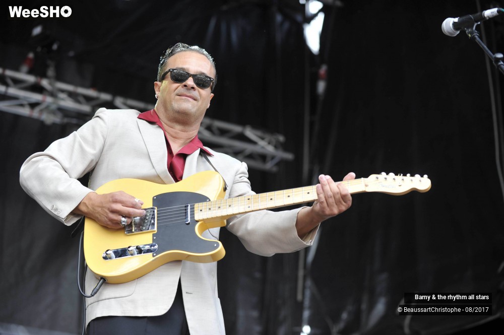 19/28 photos du spectacle Barny & the rhythm all stars
