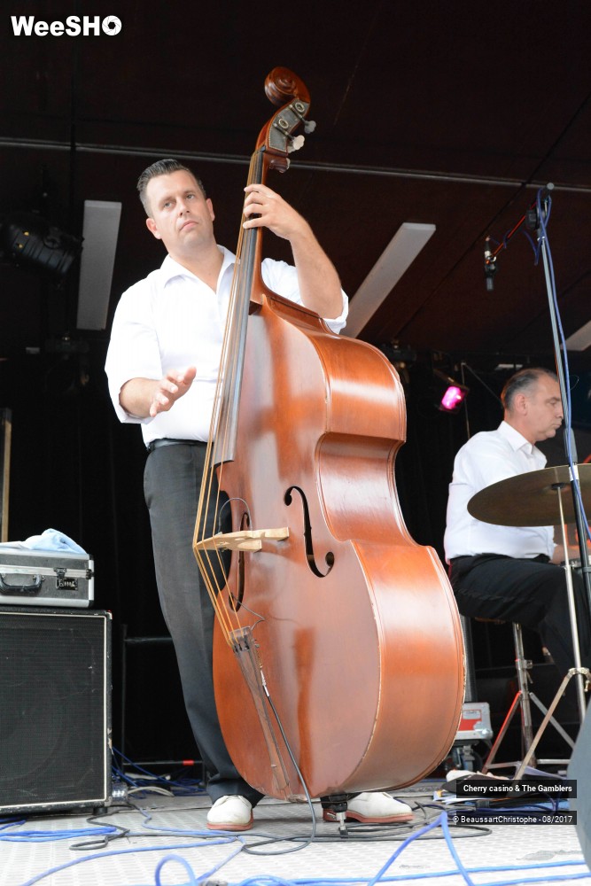 2/21 photos du spectacle Cherry casino & The Gamblers