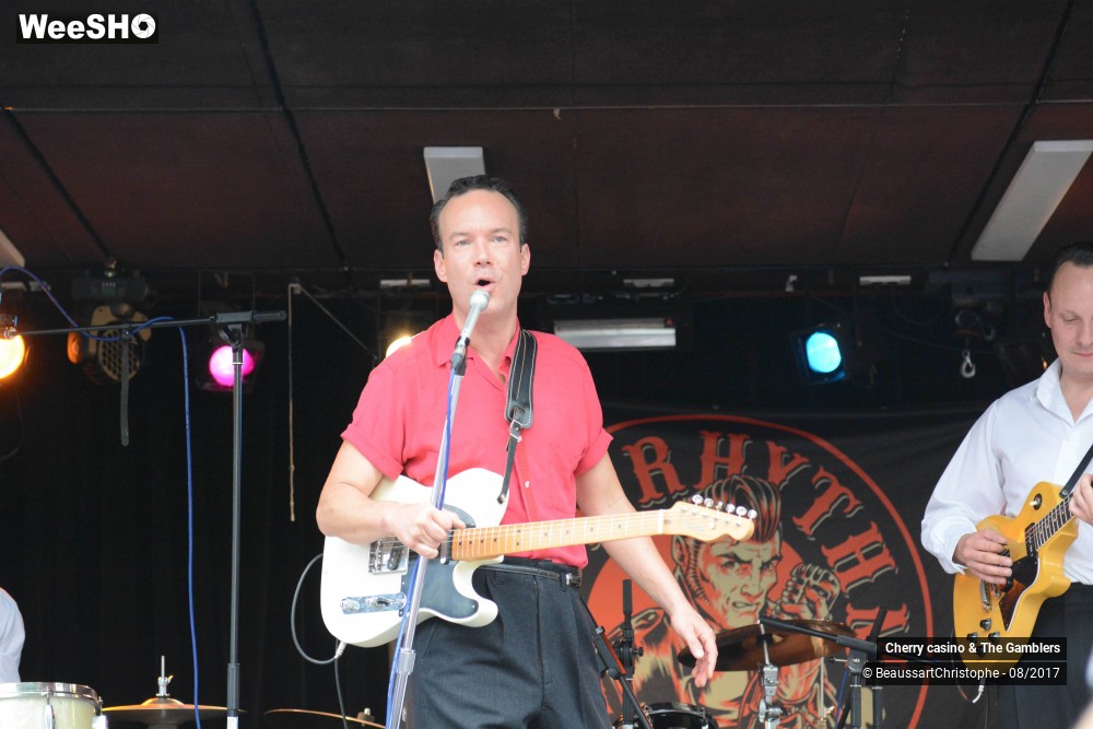 15/21 photos du spectacle Cherry casino & The Gamblers