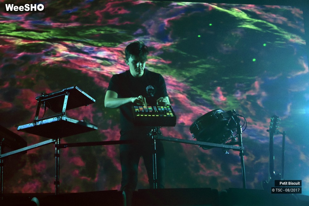 12/16 photos du spectacle Petit Biscuit