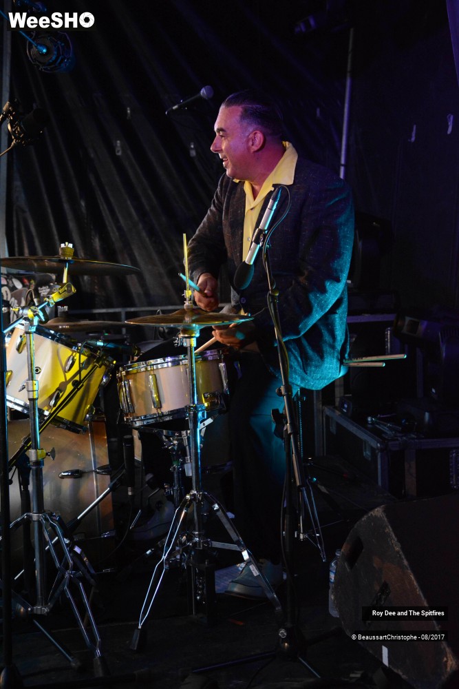 3/21 photos du spectacle Roy Dee and The Spitfires