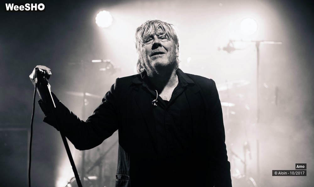 17/29 photos du spectacle Arno