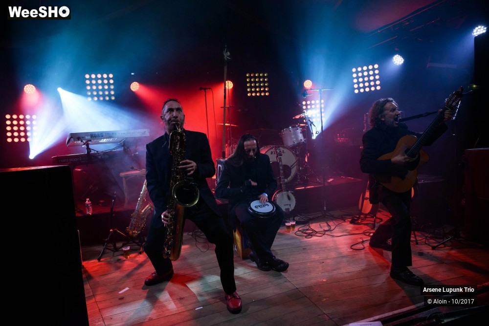 18/23 photos du spectacle Arsène Lupunk Trio