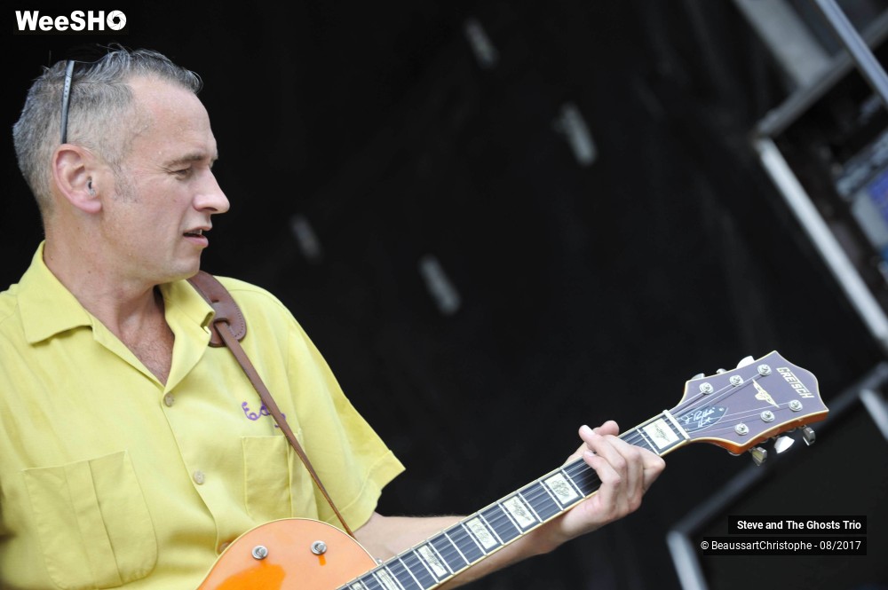 17/20 photos du spectacle Steve and The Ghosts Trio