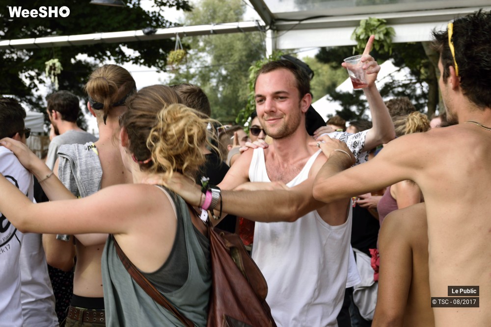 4/50 photos du spectacle Ambiance du Cabaret Vert 2017 Jour 3
