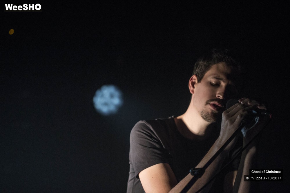 8/9 photos du spectacle Ghost of Christmas