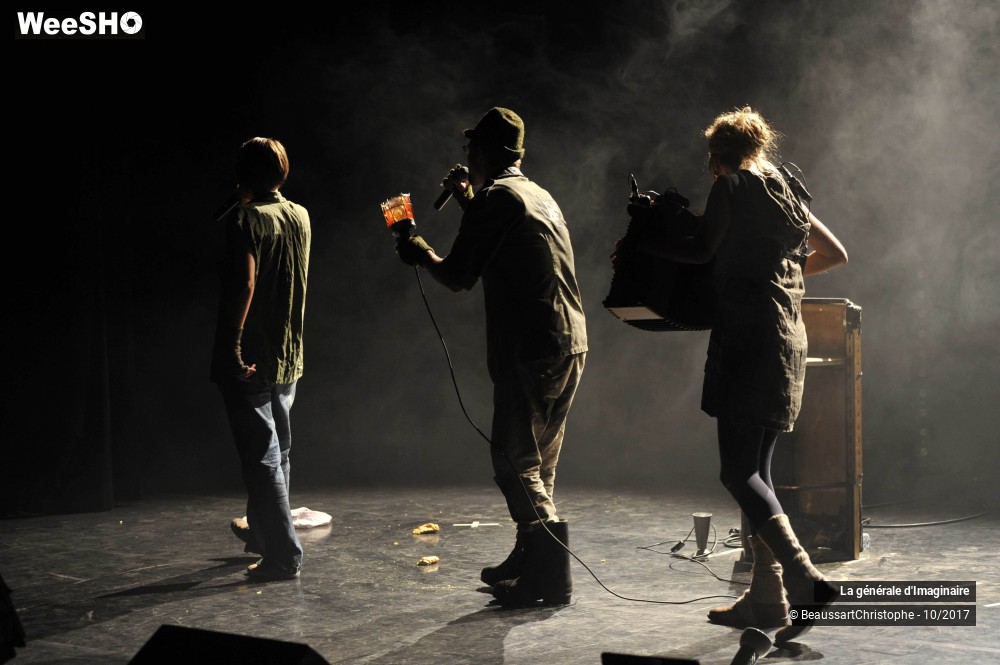 27/34 photos du spectacle Les fables de Jean de les Egouts