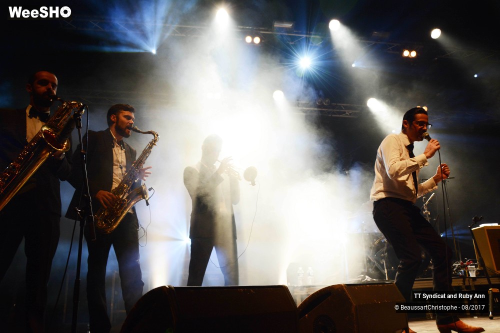 16/21 photos du spectacle TT Syndicat and Ruby Ann