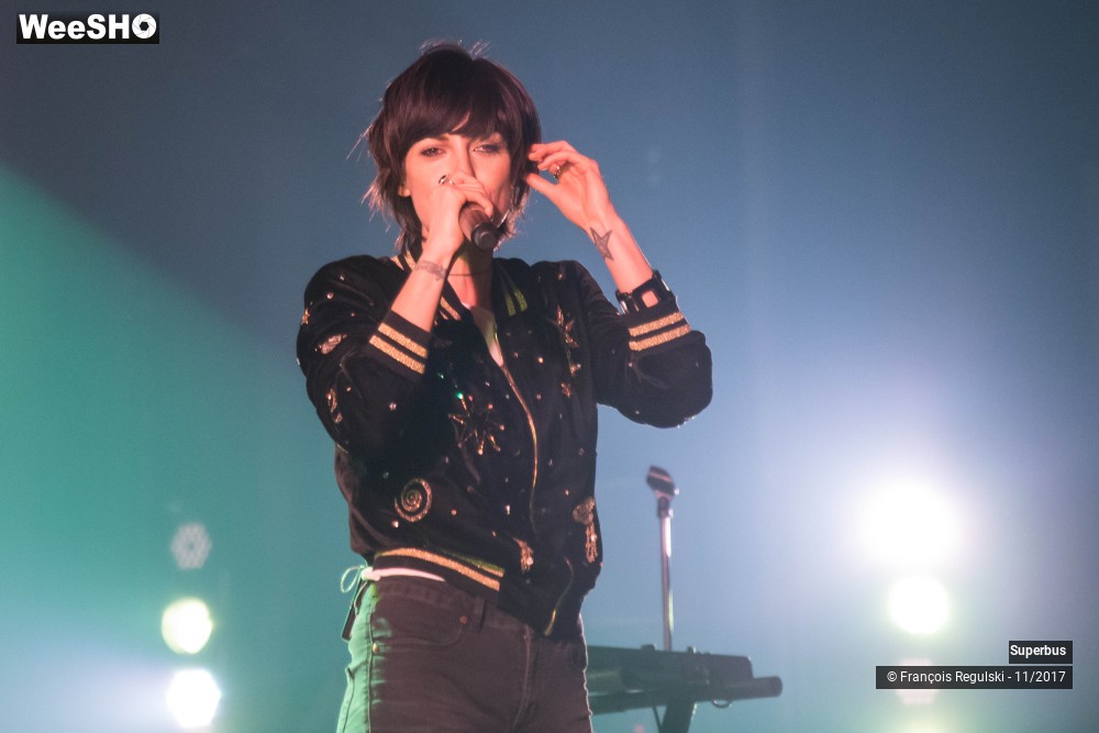 6/24 photos du spectacle Superbus