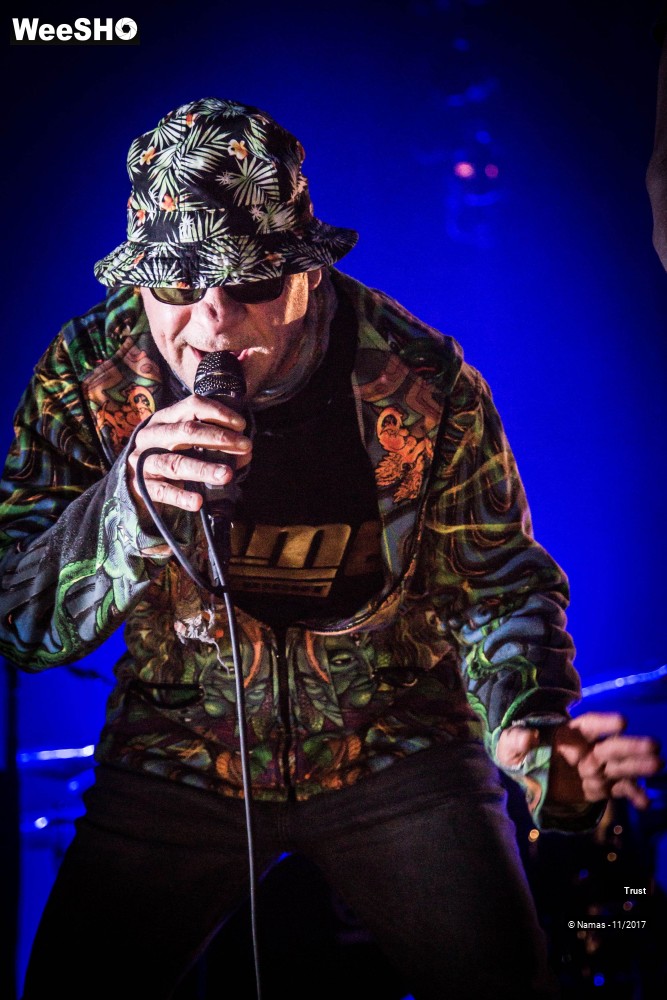 1/41 photos du spectacle Trust