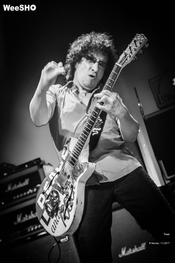 6/41 photos du spectacle Trust