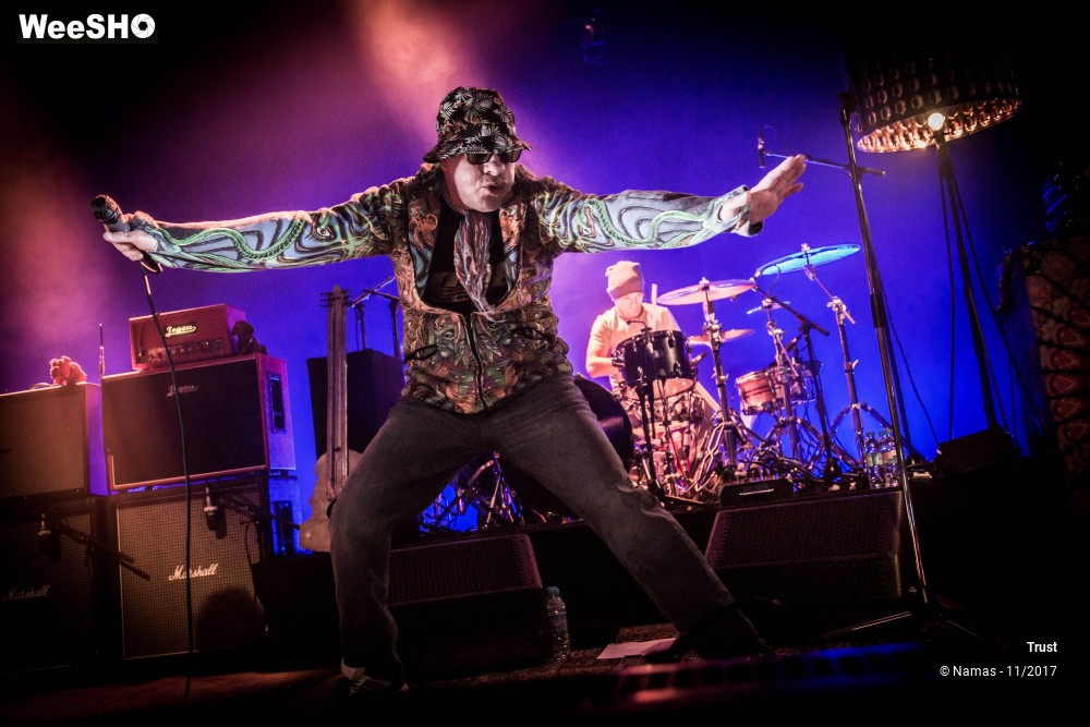 19/41 photos du spectacle Trust