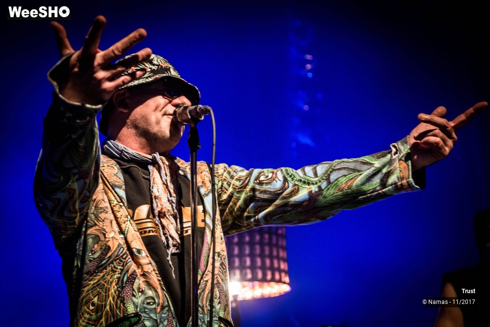 37/41 photos du spectacle Trust