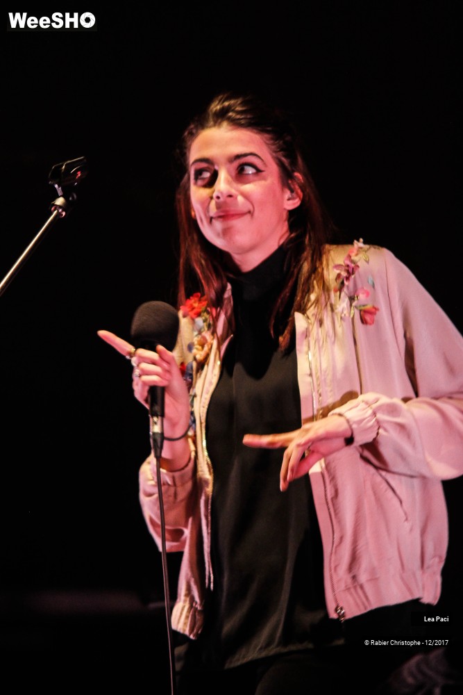 4/25 photos du spectacle Lea Paci