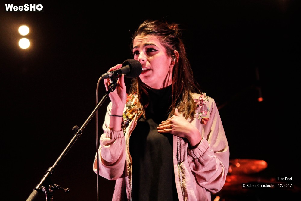 14/25 photos du spectacle Lea Paci