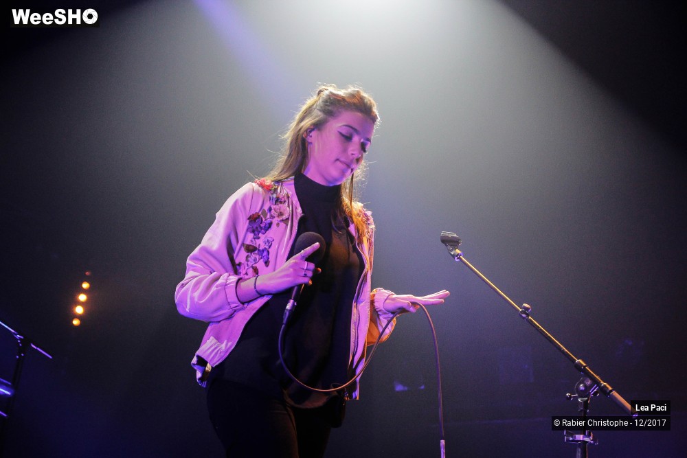 15/25 photos du spectacle Lea Paci