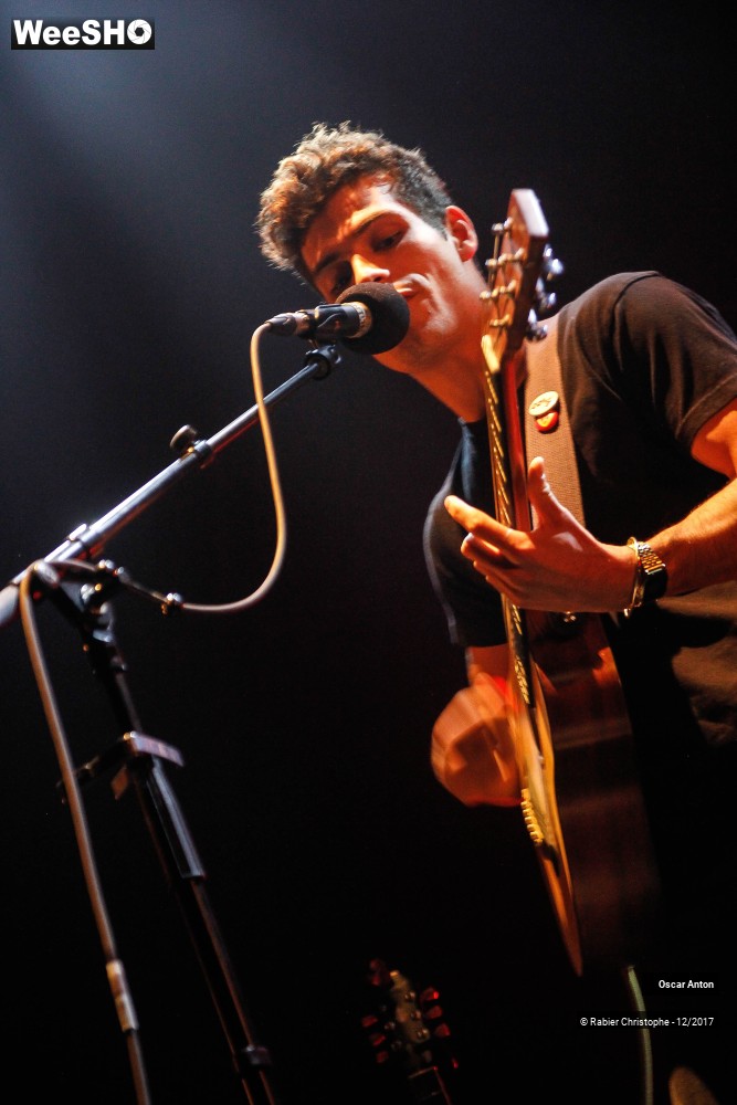 1/18 photos du spectacle Oscar Anton