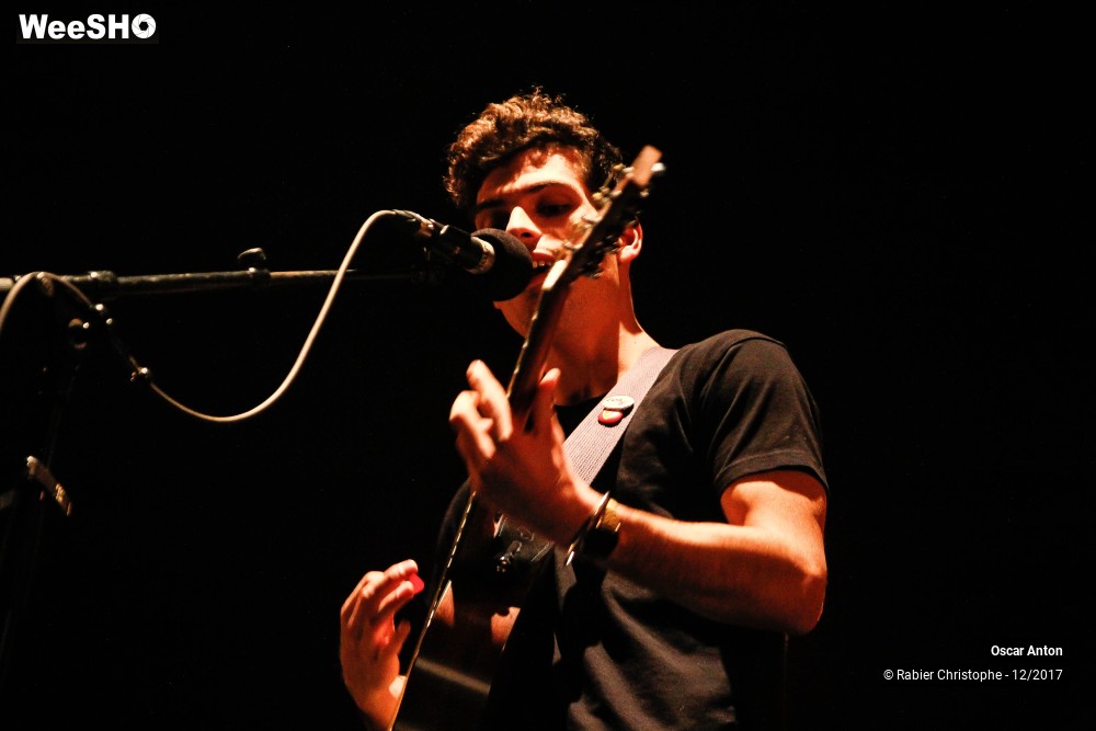 18/18 photos du spectacle Oscar Anton