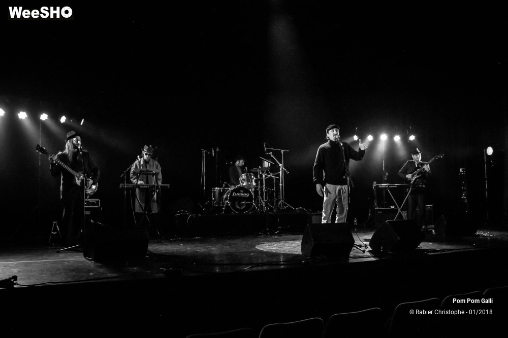 8/29 photos du spectacle Pom Pom Galli