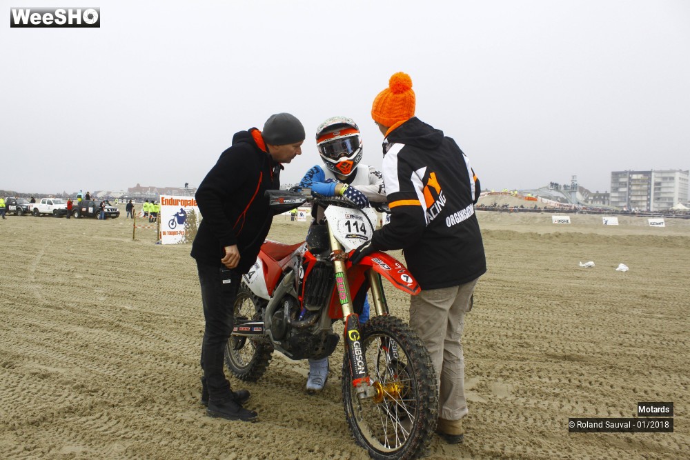 5/48 photos du spectacle Enduropale 2018 Le départ