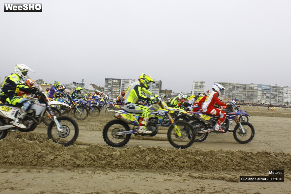 13/48 photos du spectacle Enduropale 2018 Le départ