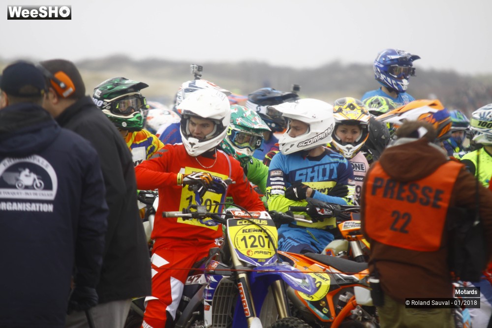 36/48 photos du spectacle Enduropale 2018 Le départ