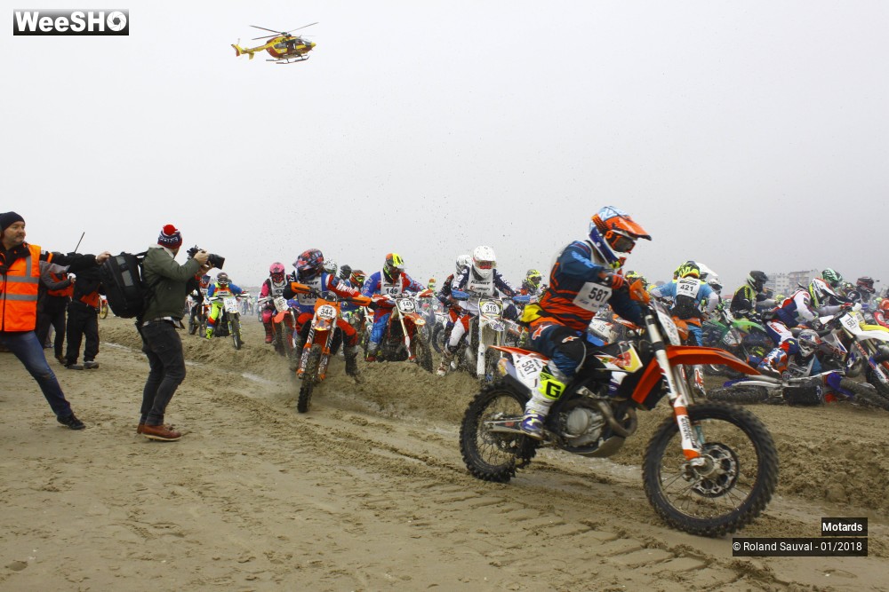 41/48 photos du spectacle Enduropale 2018 Le départ