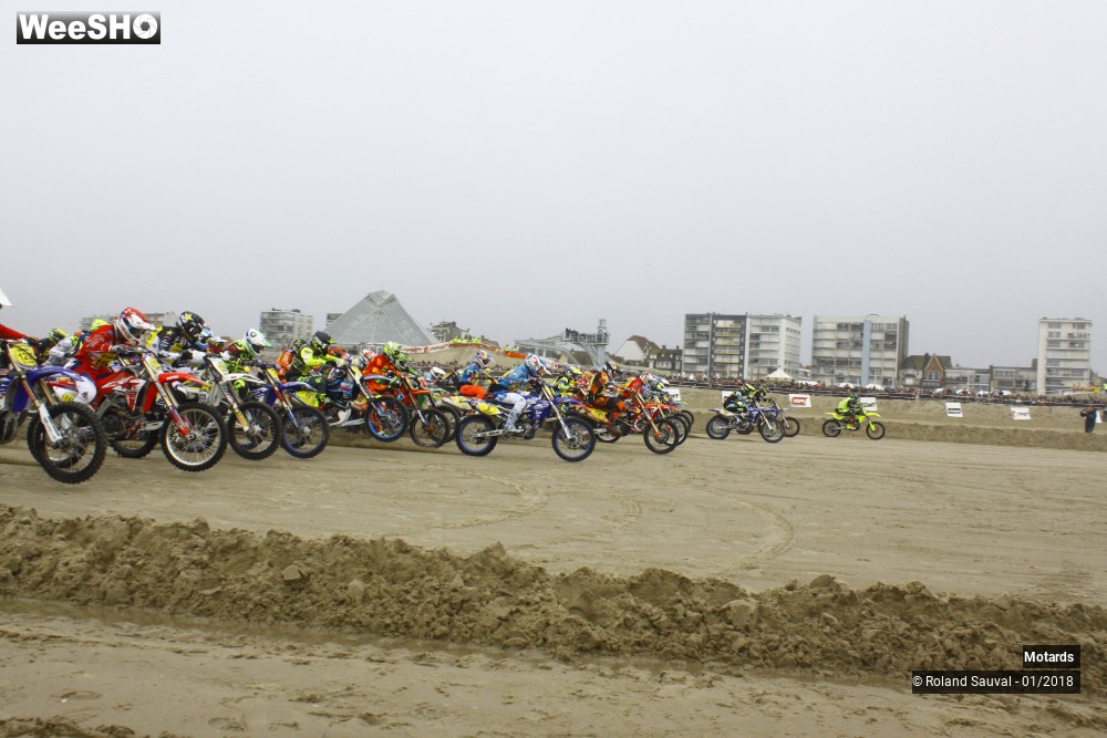 42/48 photos du spectacle Enduropale 2018 Le départ