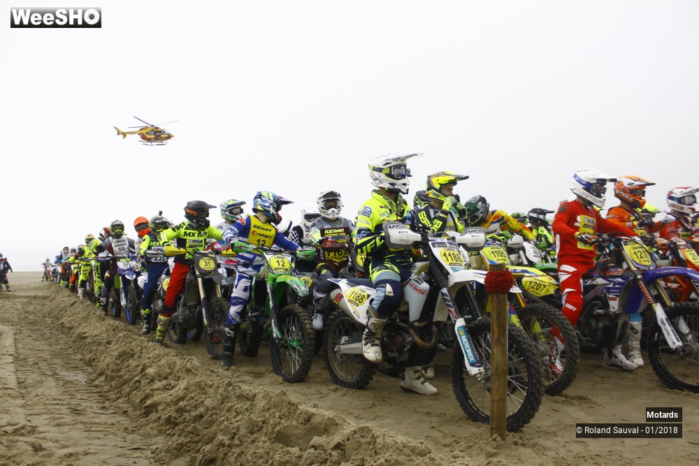 46/48 photos du spectacle Enduropale 2018 Le départ