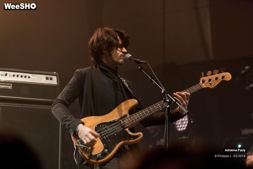 9/10 photos du spectacle Adrienne Pauly