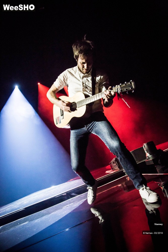 7/32 photos du spectacle Vianney