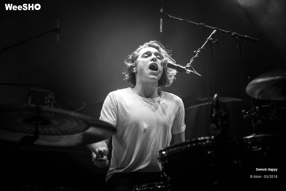 10/11 photos du spectacle Demob Happy