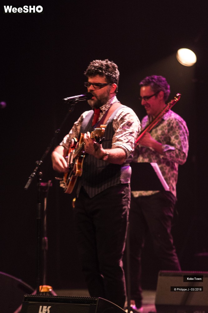 4/7 photos du spectacle Kobo Town