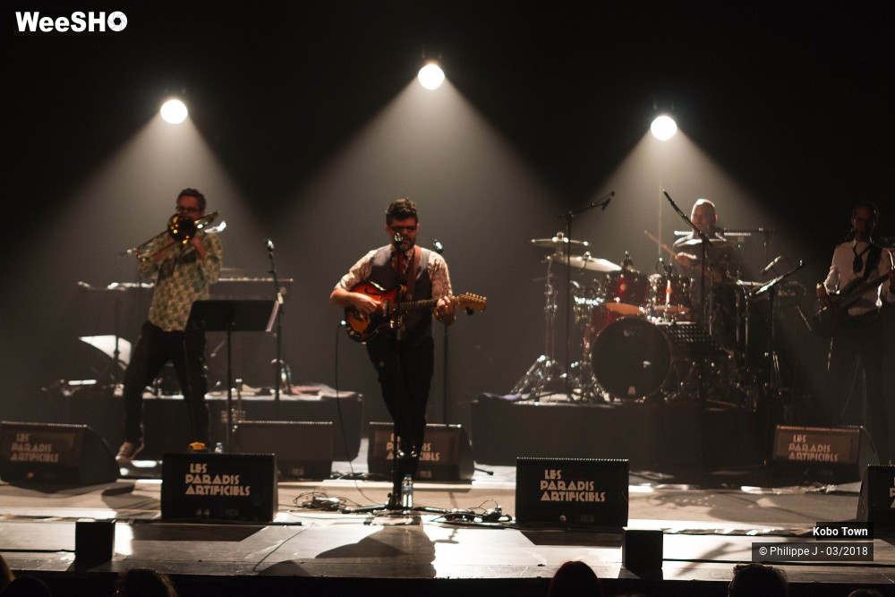 5/7 photos du spectacle Kobo Town