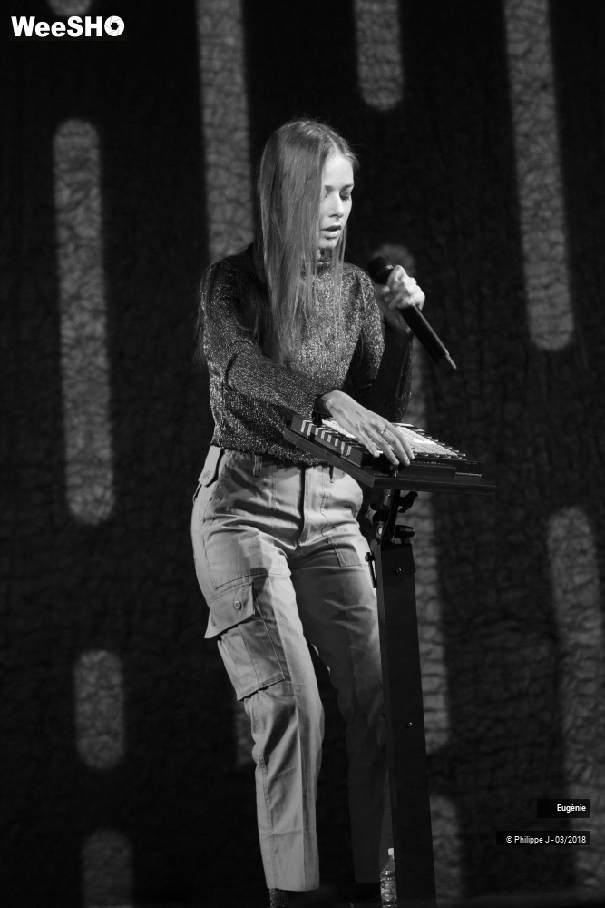 4/9 photos du spectacle Eugénie