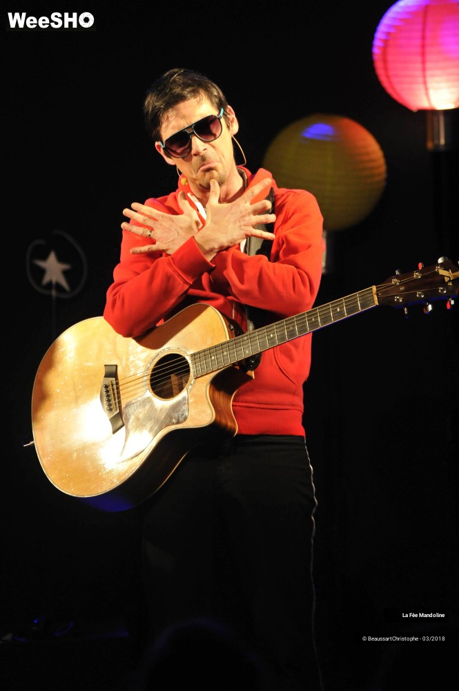 1/51 photos du spectacle Des Clics et Décroche