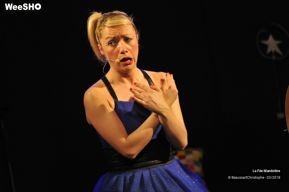 25/51 photos du spectacle Des Clics et Décroche